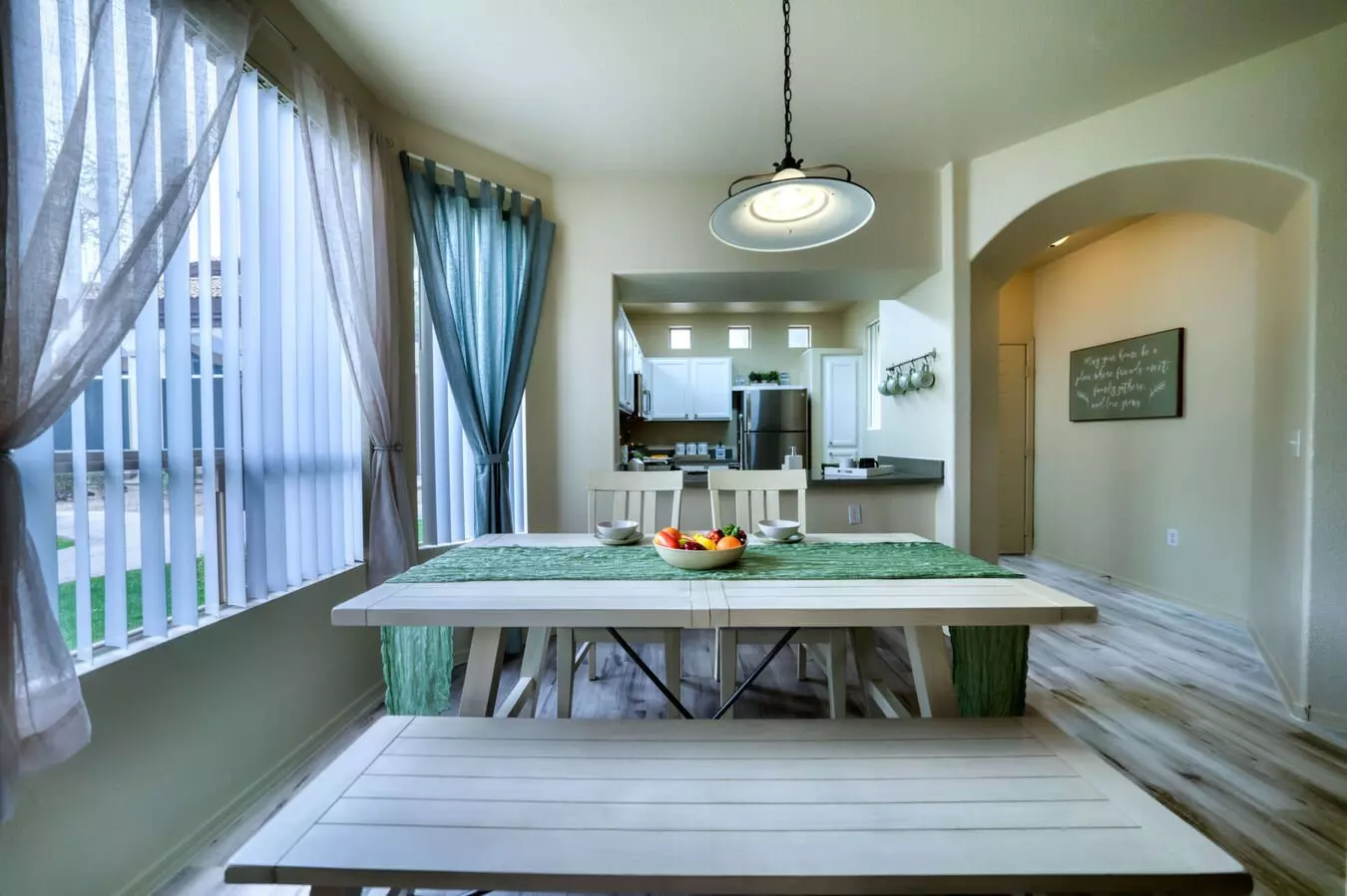 The Villas At Camelback Crossing photo 2