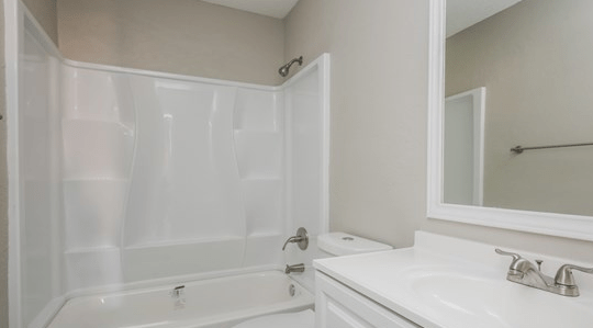 1609 Columbia Dr photo 2