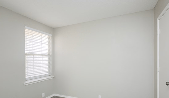 1609 Columbia Dr photo 5