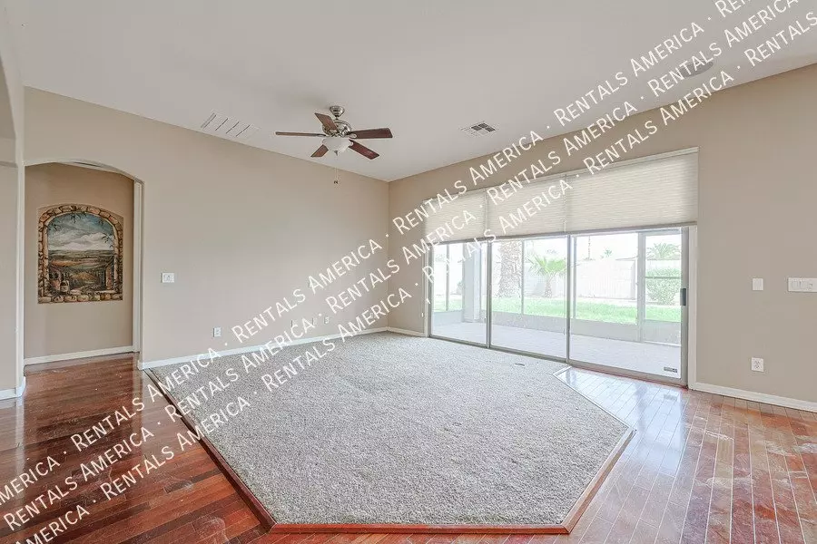 14712 W Edgemont Ave photo 4