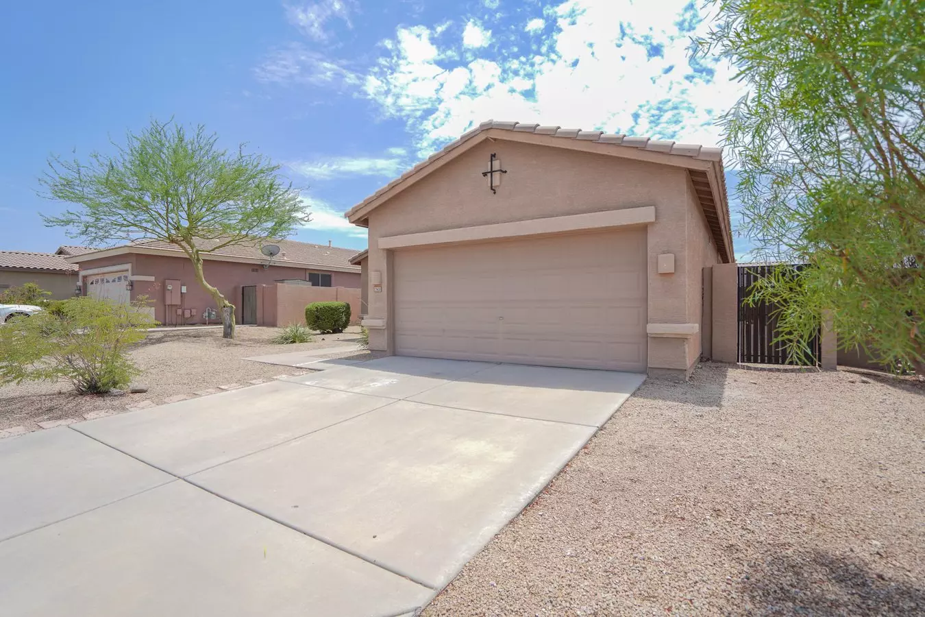 17633 W Wind Song Ave photo 5