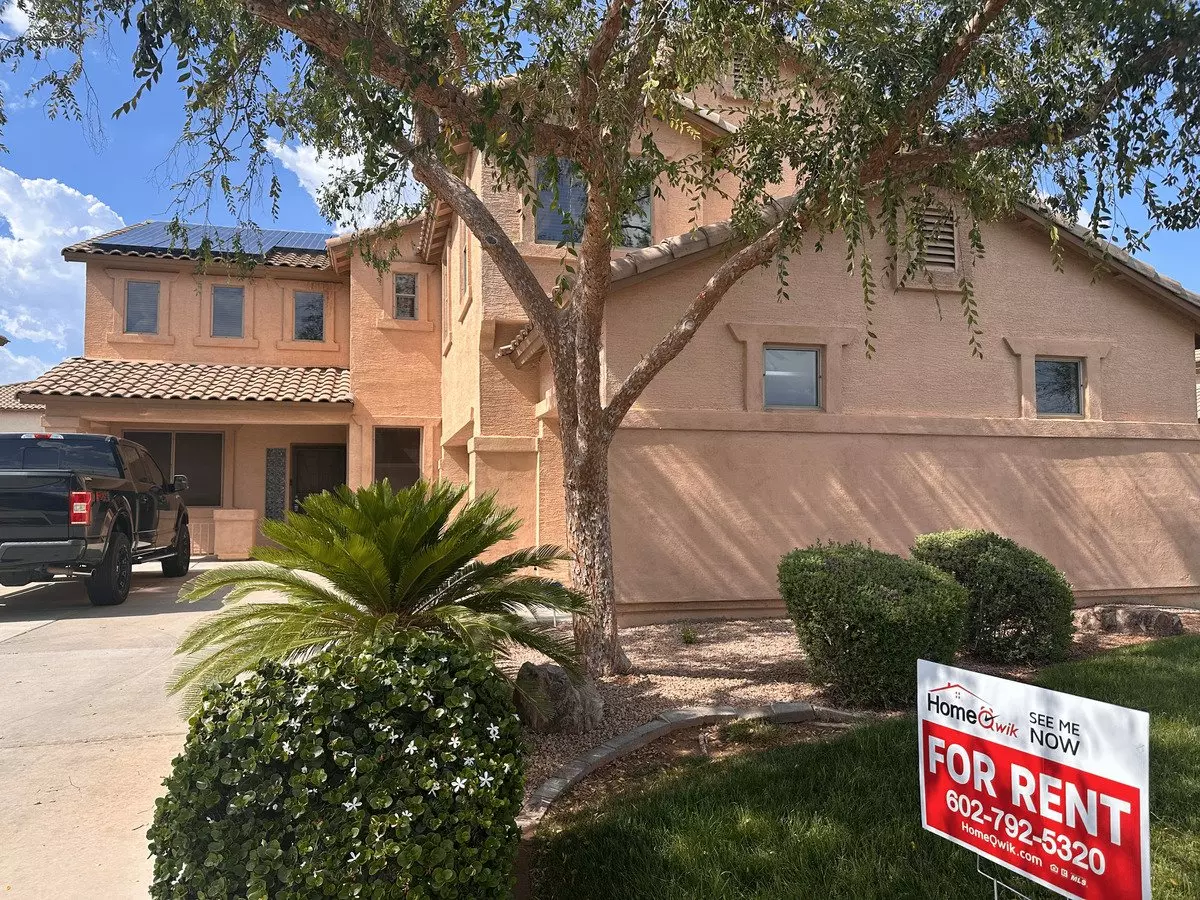 16116 W Magnolia St photo 2