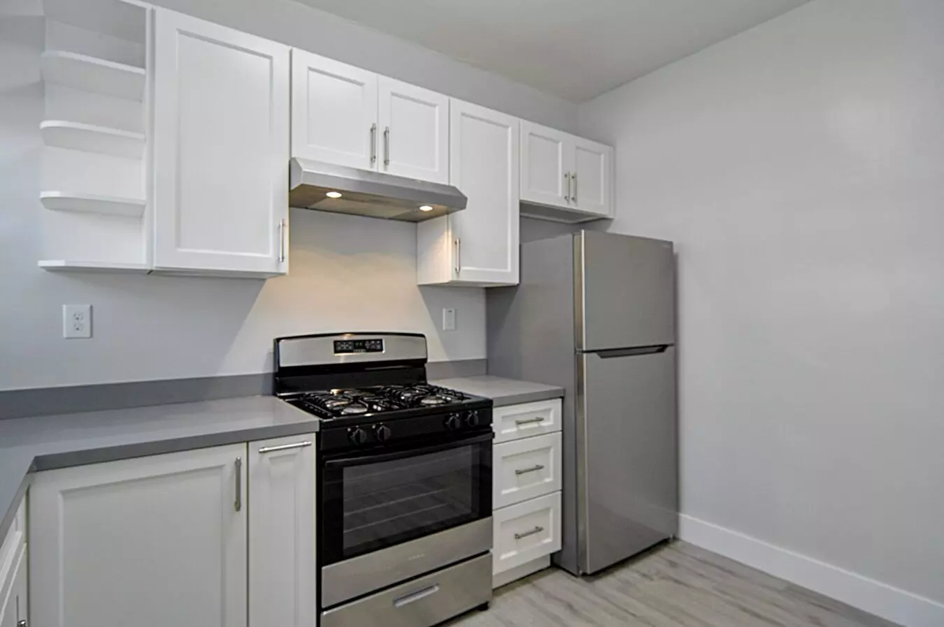 Eden Apartments photo 5