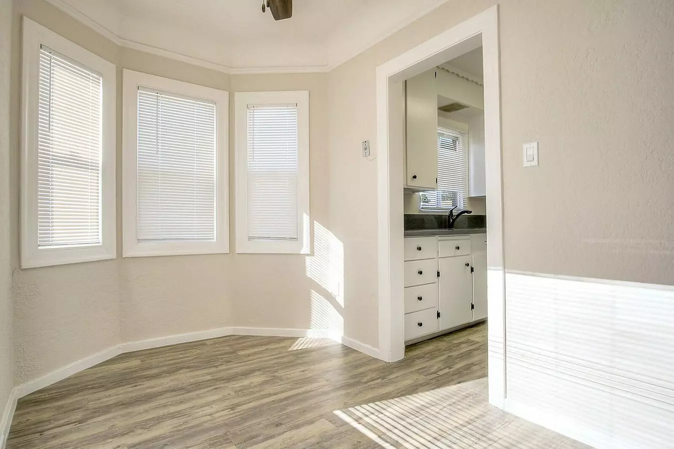 140-148 Sunset Blvd(new) photo 3