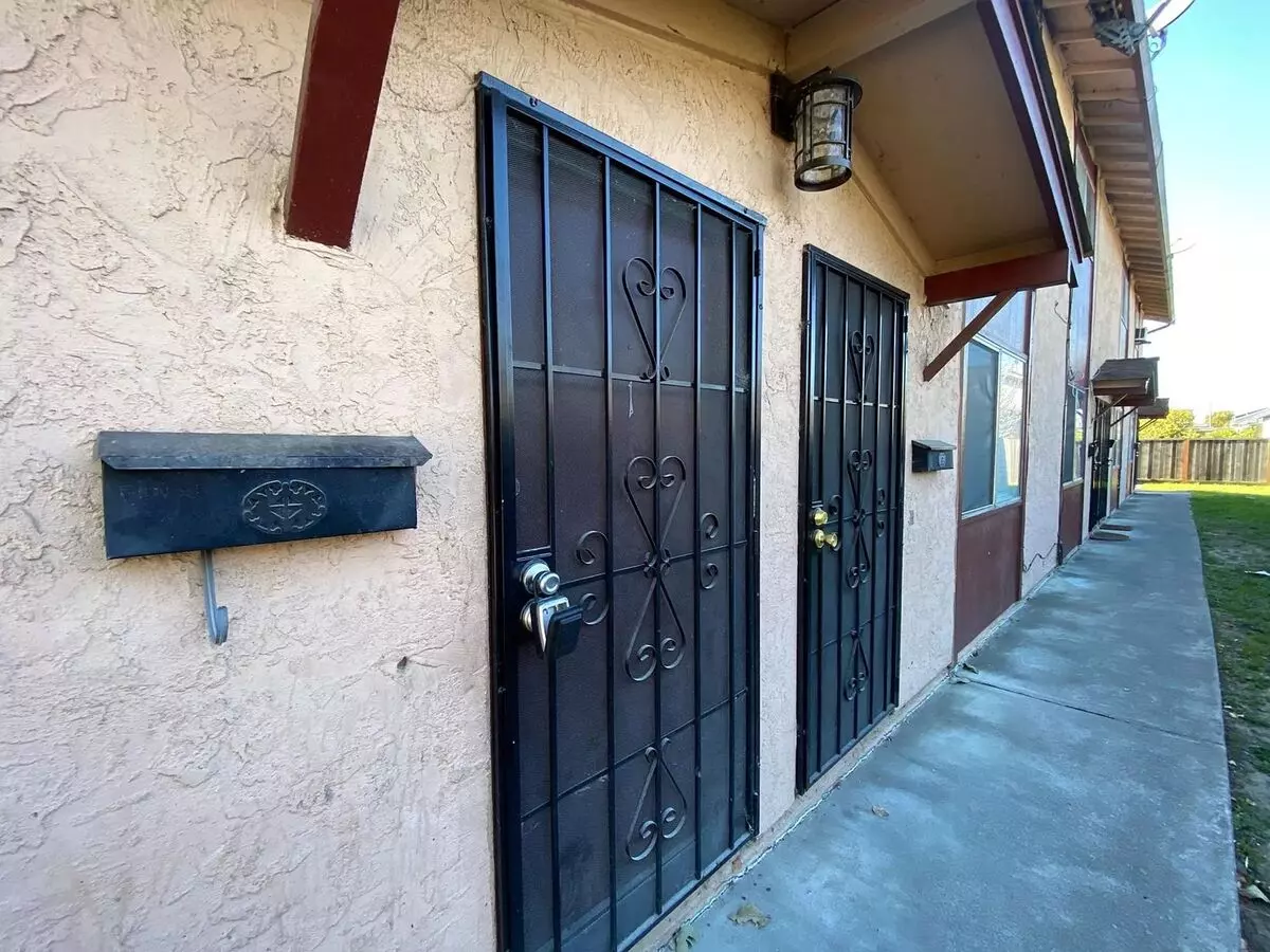 152 Laurel Avenue, Hayward, CA 94541 photo 2
