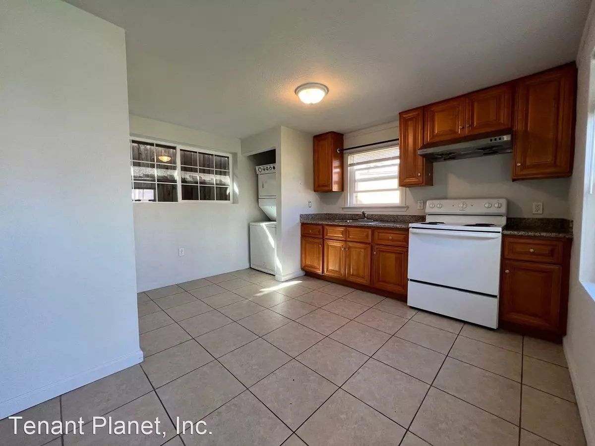 181 Hampton Road, Hayward, CA 94541 photo 5