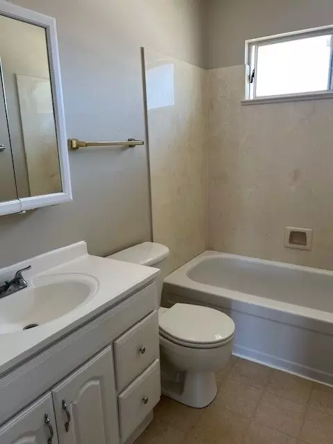 27582 Stromberg Ct photo 5