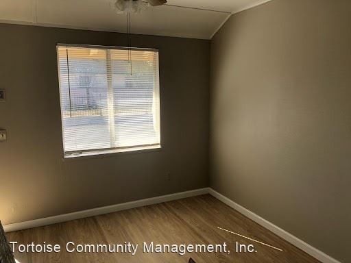 22307 S Garden Ave photo 3
