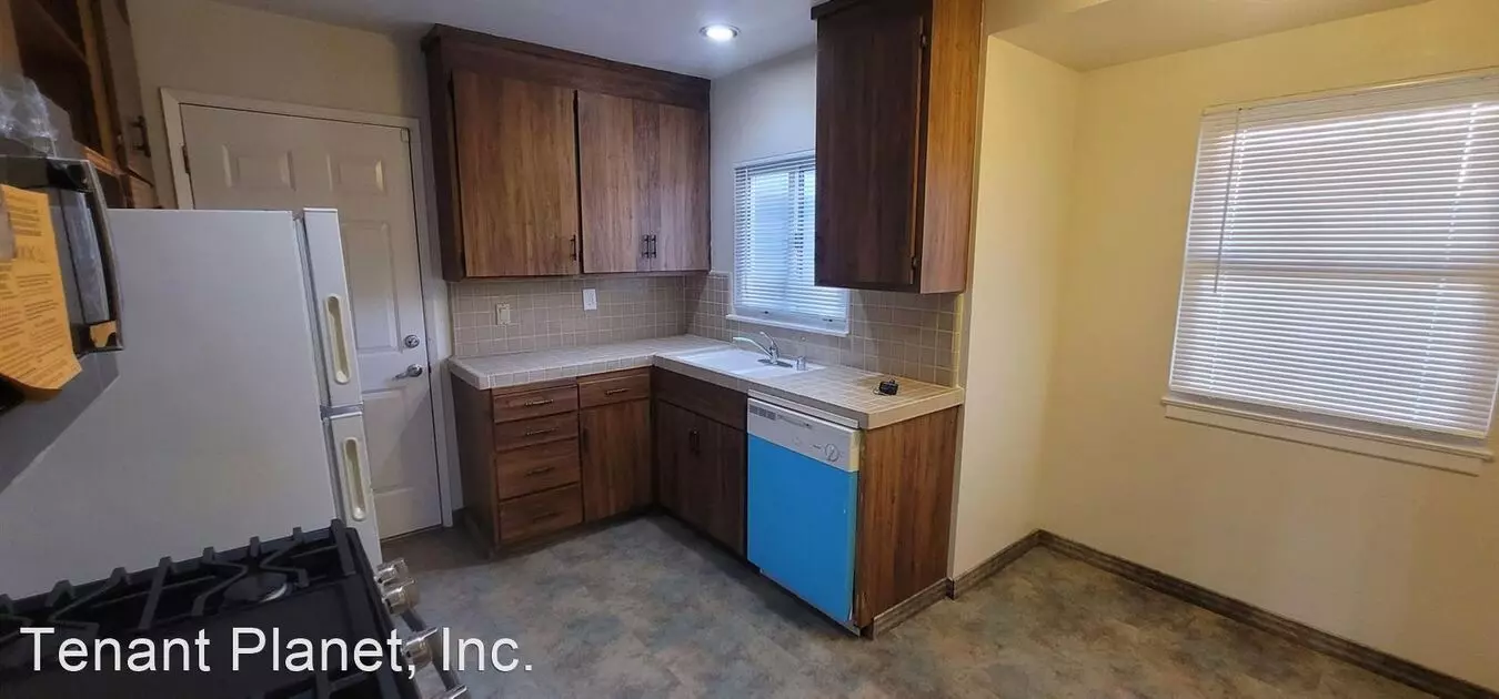 26402 Hickory Avenue, Hayward, CA 94544 photo 4
