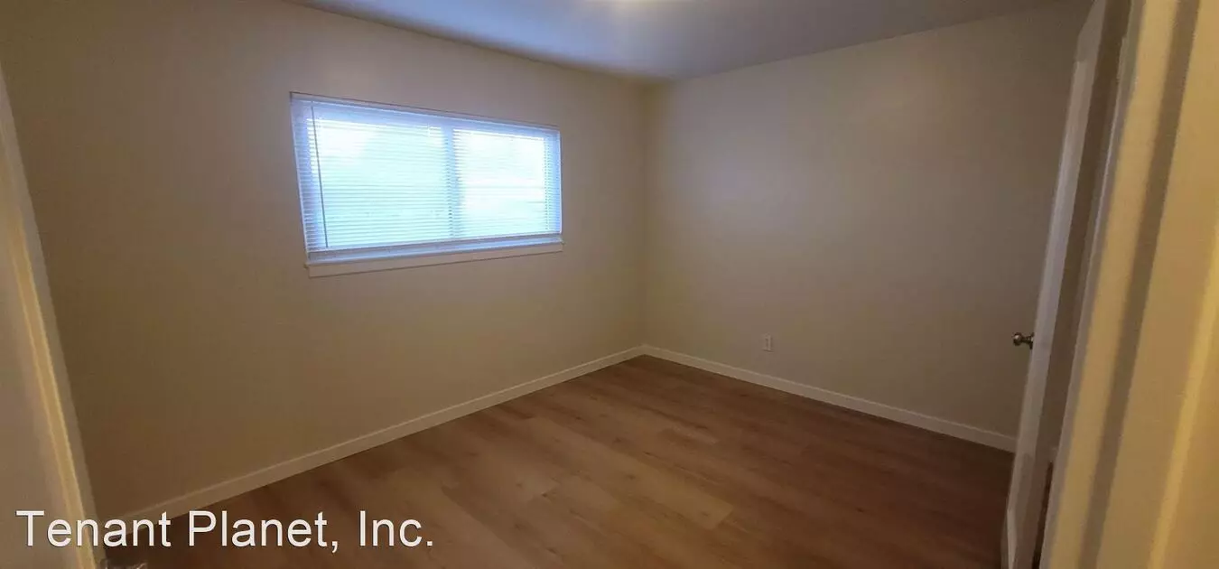 26402 Hickory Avenue, Hayward, CA 94544 photo 5