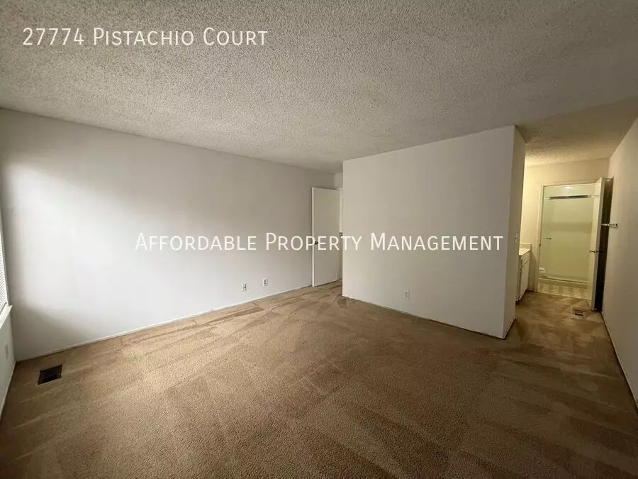 27774 Pistachio Ct photo 2