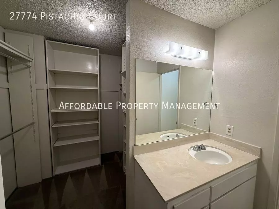 27774 Pistachio Ct photo 5