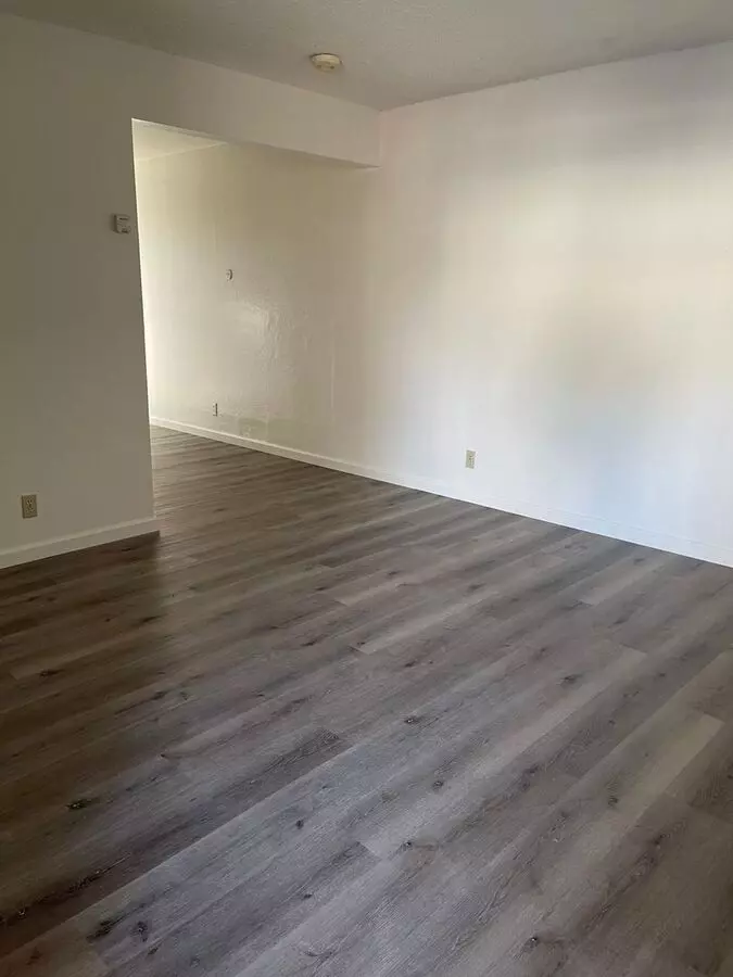Dixon Townhouse photo 5