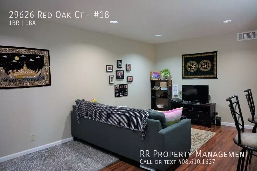29626 Red Oak Court, Hayward, CA 94544 photo 3