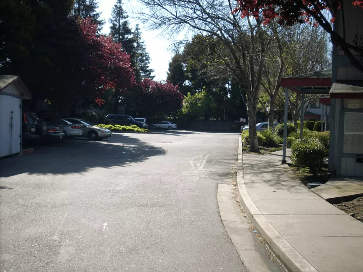 500 Marin Ave photo 4