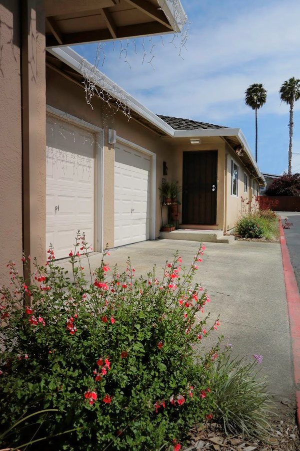 Bartlett Apartments photo 2