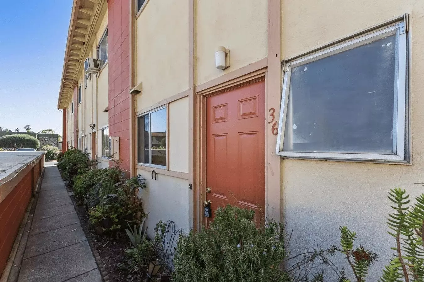 27505 Tampa Avenue, Hayward, CA 94544 photo 3