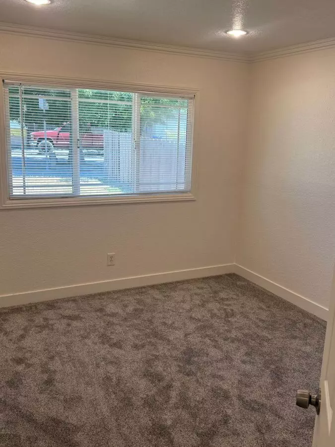 Fully Remodeled 3 Bed / 2.5 Bath Home In Hayward's Cherryland Neighborhood photo 5