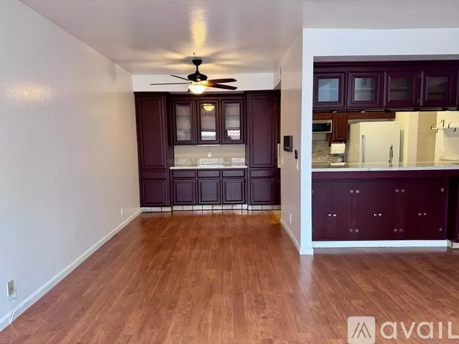 25912 Hayward Boulevard, Hayward, CA 94542 photo 3