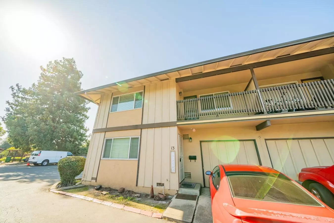 Mt. View Townhouse photo 2