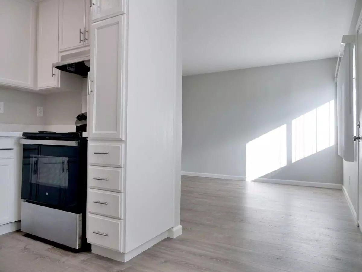 Redwoods Apartments photo 2