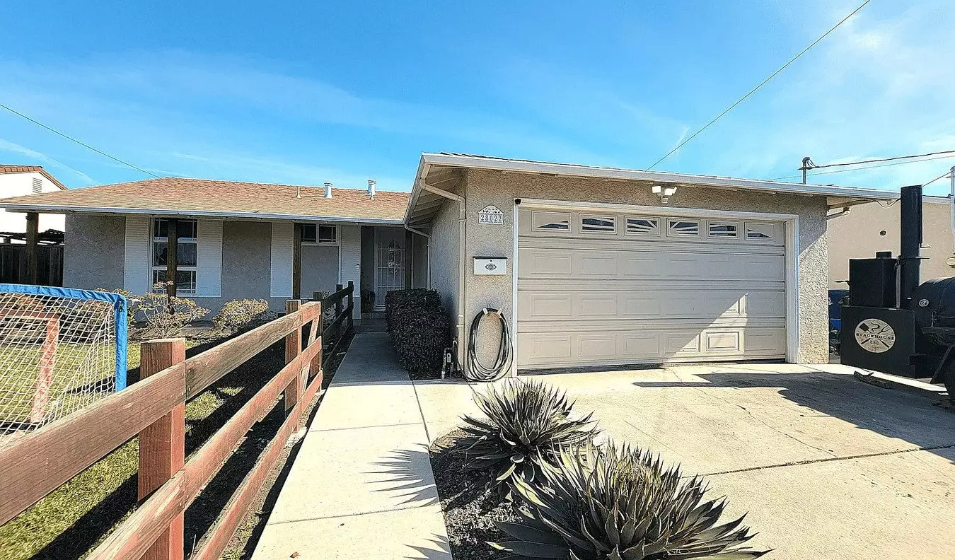 28022 Thackeray Avenue