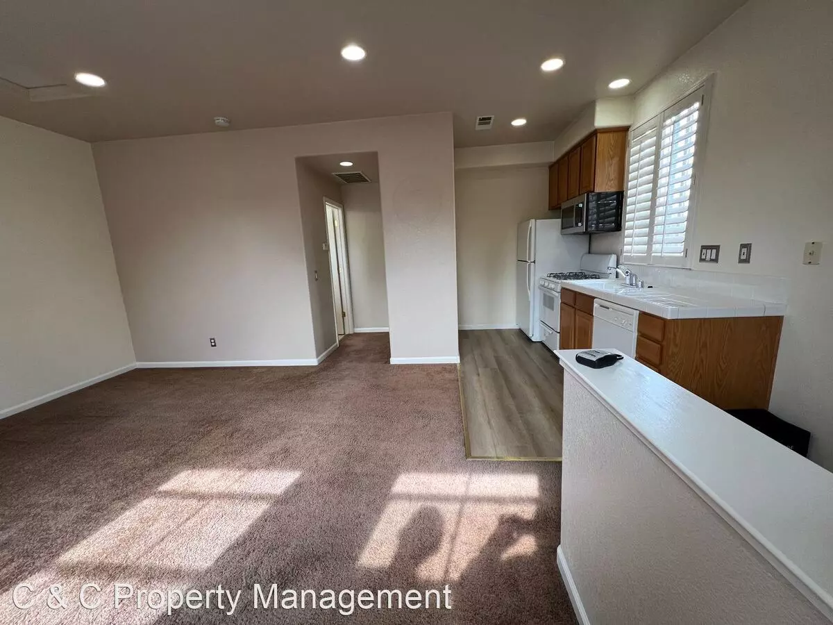 581 Dutch Elm Drive, Hercules, CA 94547 photo 4