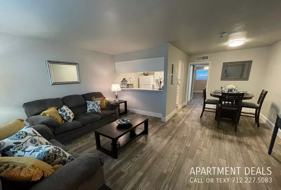 10106 Teague Road, Houston, TX 77080 photo 4