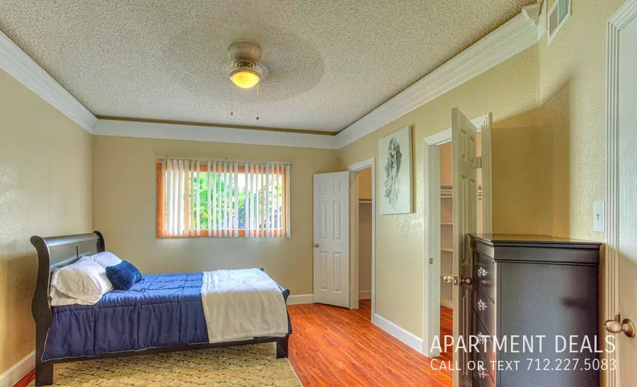 101112 Perthshire Road, Houston, TX 77079 photo 2