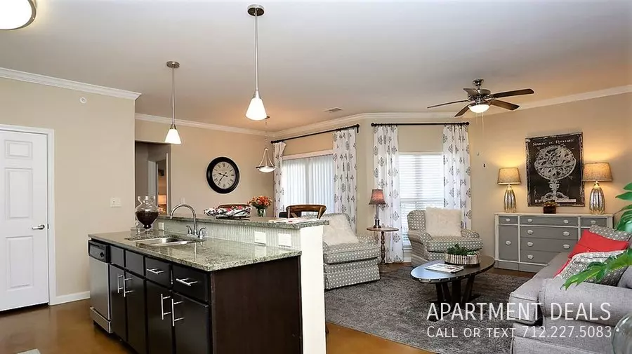 13928 Woodson Park Drive, Houston, TX 77044 photo 3