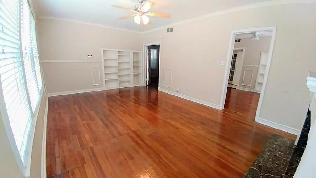 1409 Wentworth Street, Houston, TX 77004 photo 2