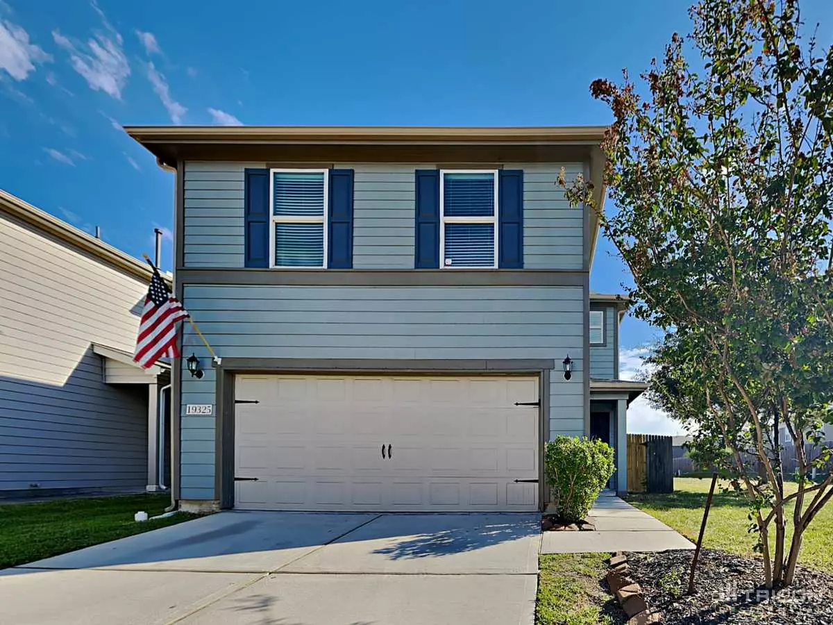 19325 Cascade Green Court, Houston, TX 77073 photo 4