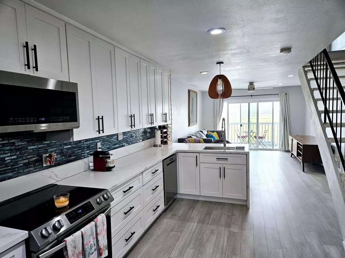 1111 Seacoast 50, Imperial Beach, CA 91932 photo 4