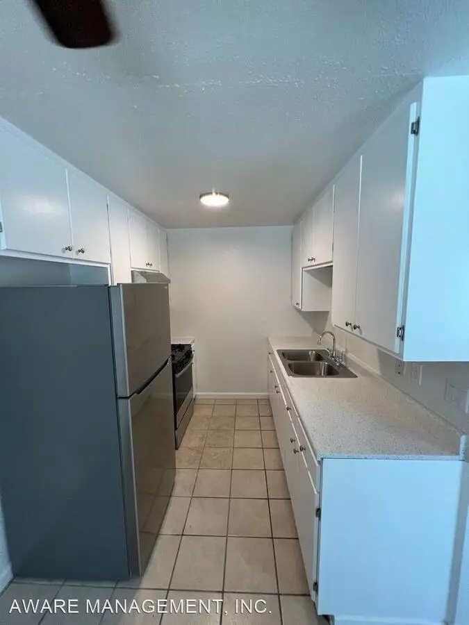 1435 Hemlock Avenue, Imperial Beach, CA 91932 photo 2