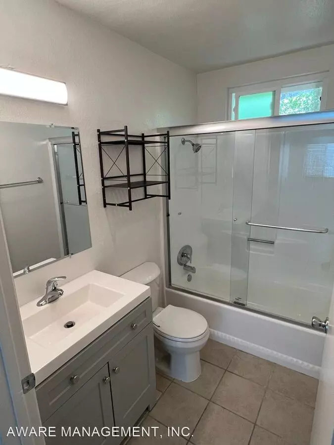 1435 Hemlock Avenue, Imperial Beach, CA 91932 photo 3