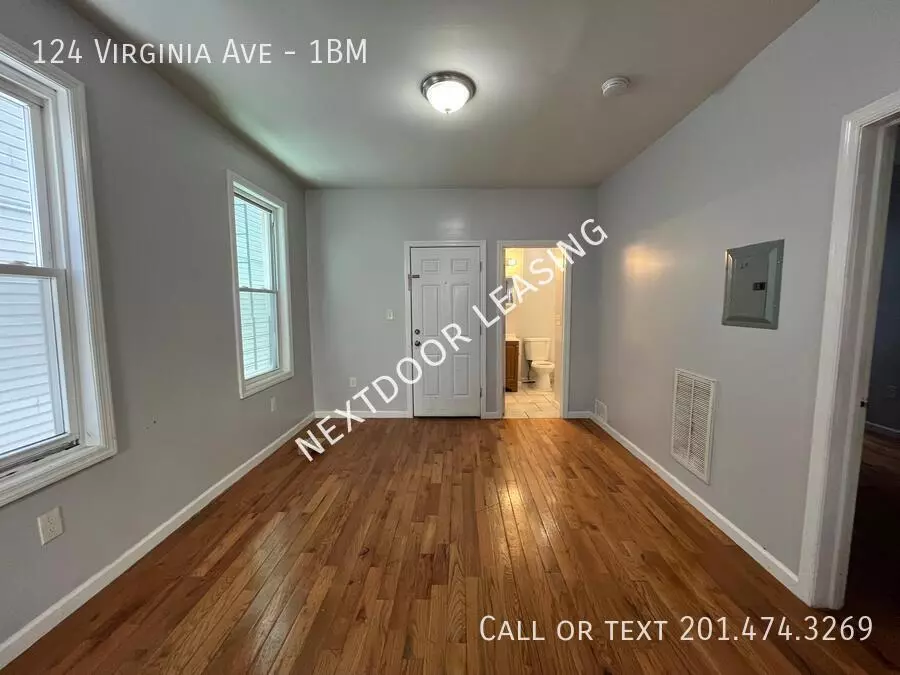 122 Virginia Avenue photo 5