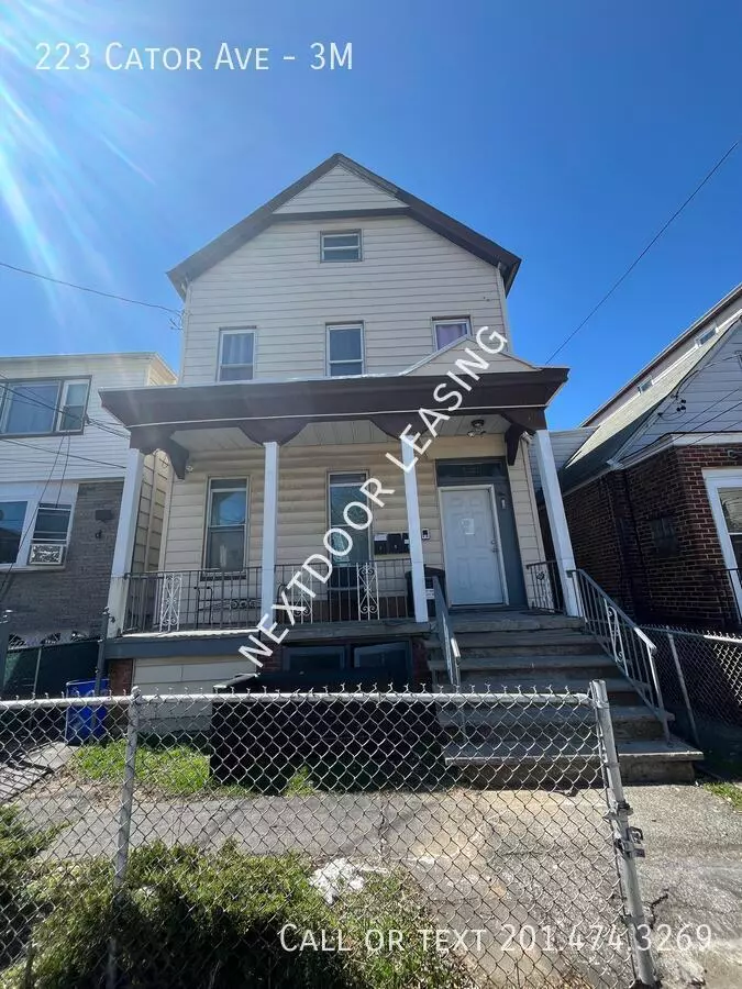 223 Cator Avenue photo 3