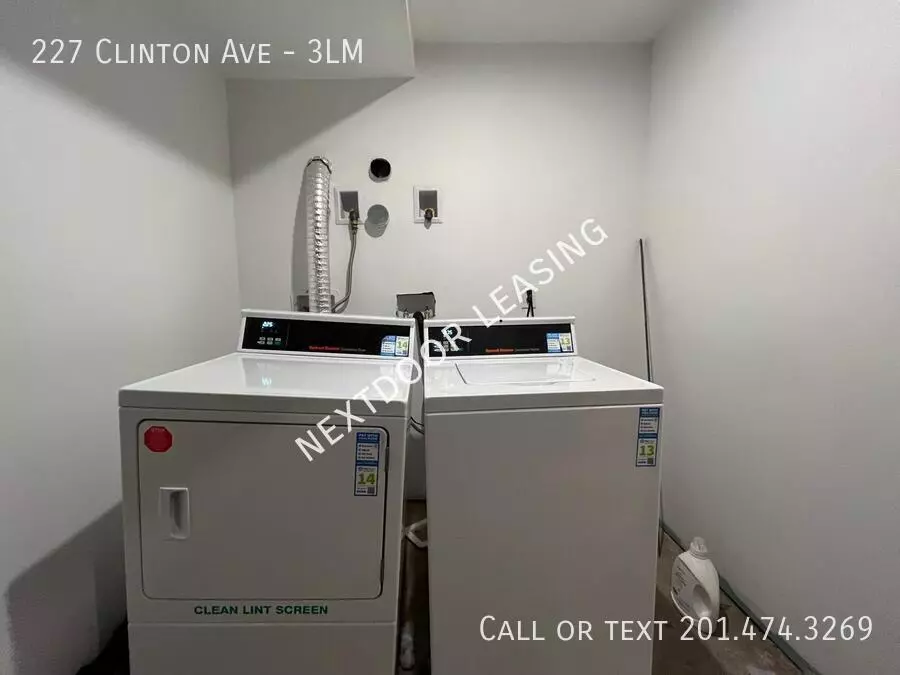 227 Clinton Street photo 4