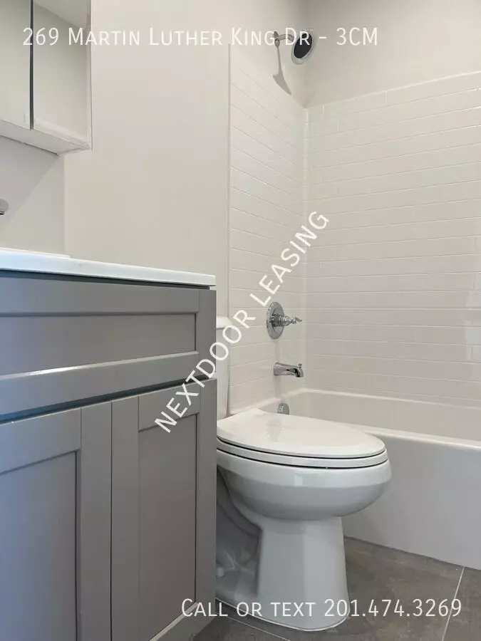 269 Martin Luther King Drive photo 4