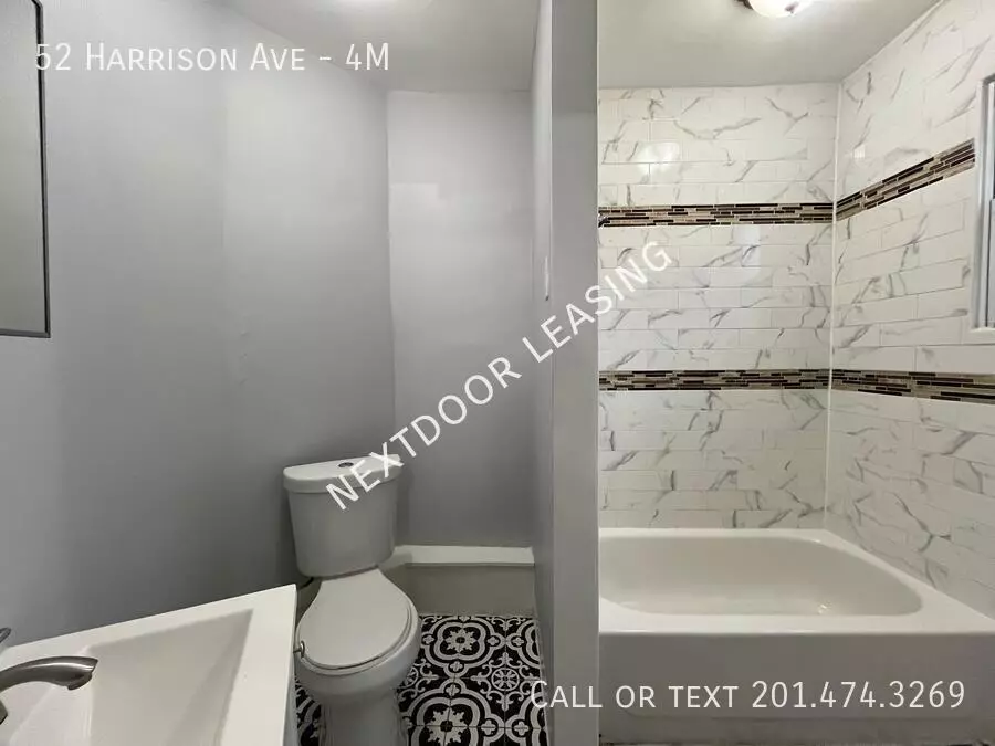 52 Harrison Avenue photo 3