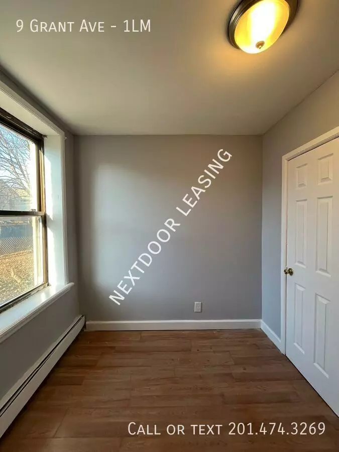 9 Grant Avenue photo 4