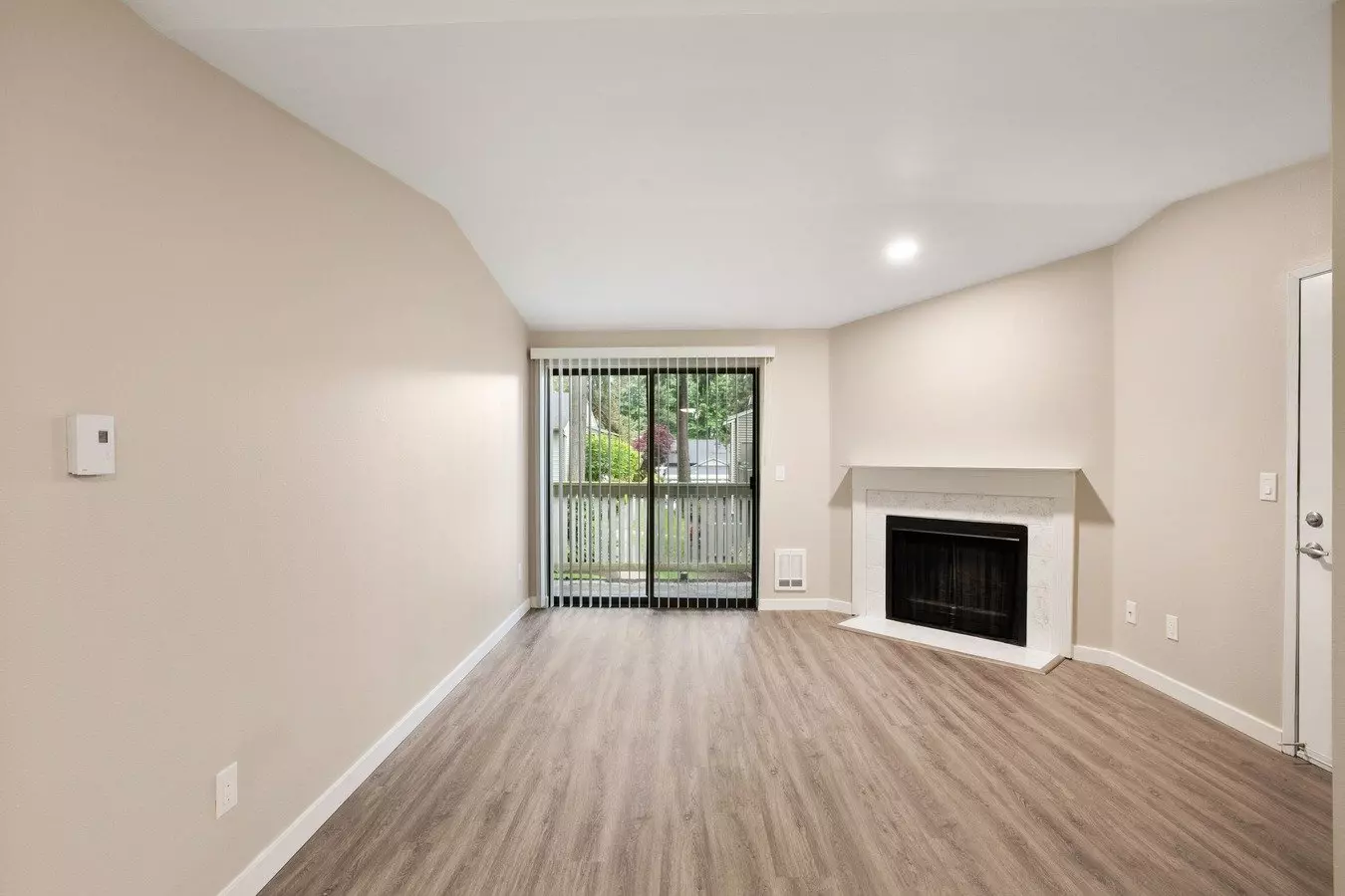 Totem Lake Heights photo 4