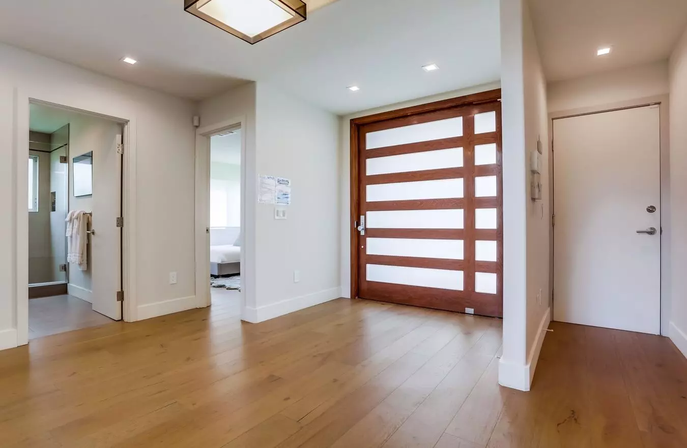309 Colima Court, La Jolla, CA 92037 photo 5