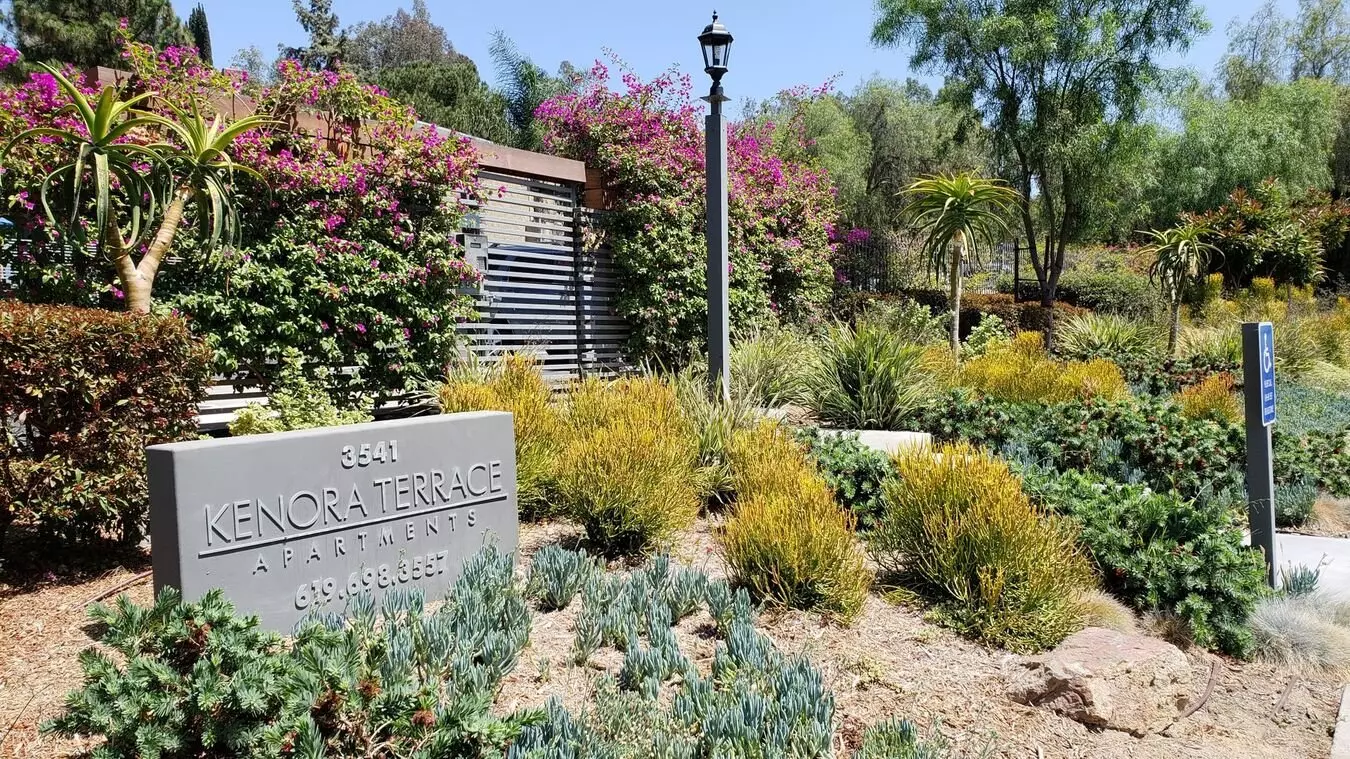 Kenora Terrace Apartments - Spring Valley, Ca photo 3