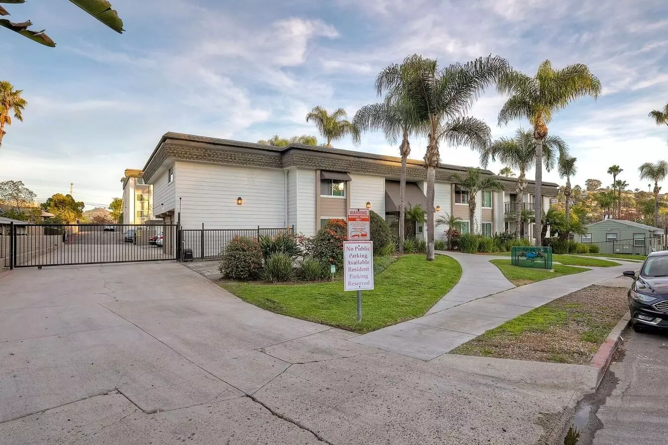 The Village At La Mesa photo 4