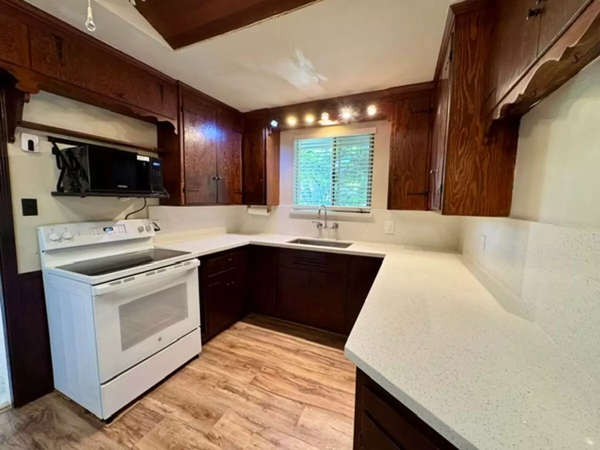 Charming Single Level 3 Bedroom 2 Bath Lafayette Home Now Available For Move In! photo 5