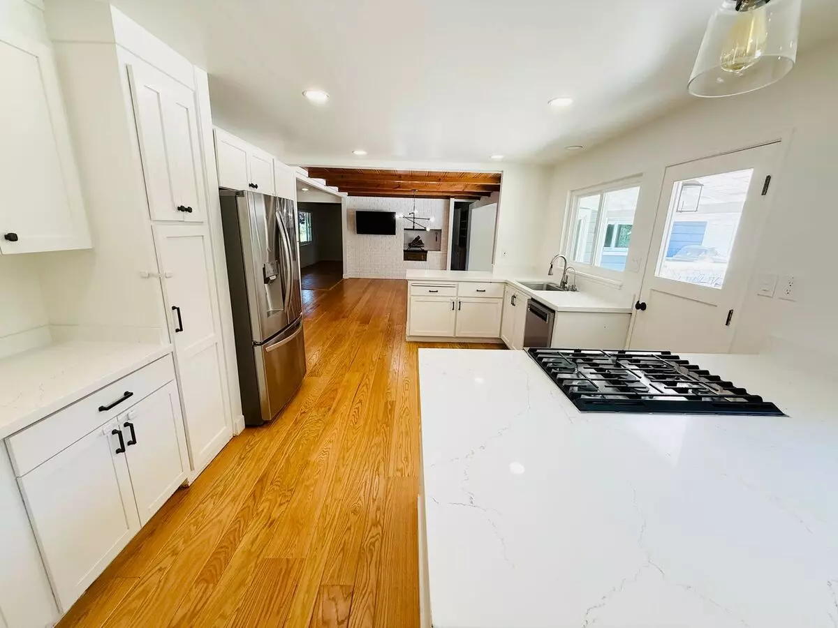 Corner Lot 4-bedroom, 3-bathroom, 2,100 Sq. Ft. Ranch-style Home. Great Location!