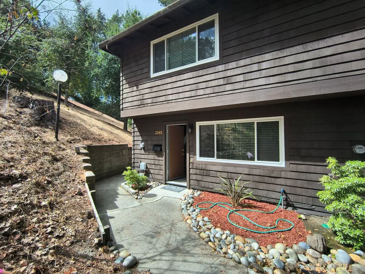 Fully Remodeled 3Bed Condo In The Beautiful City Of Lafayette, Ca. photo 2