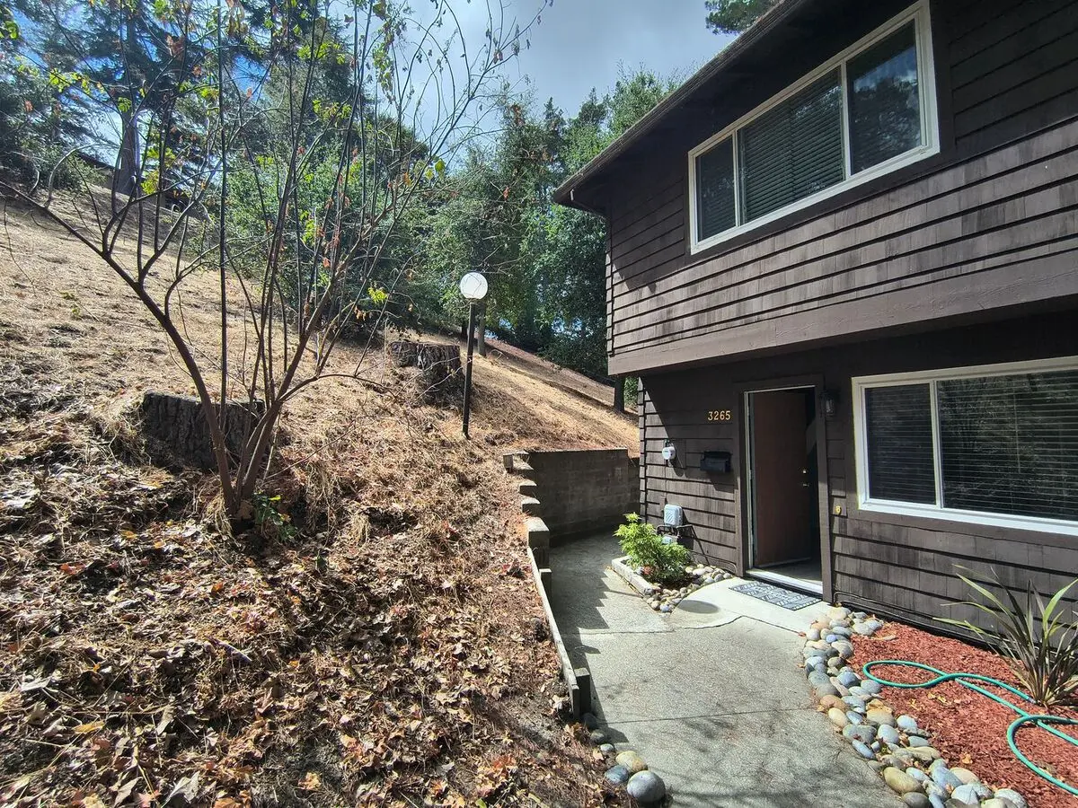 Fully Remodeled 3Bed Condo In The Beautiful City Of Lafayette, Ca. photo 4