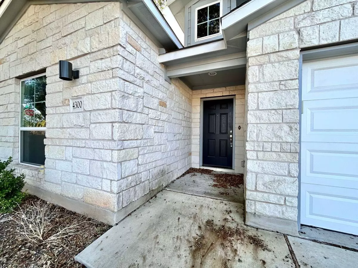 4300 Lindberg Ln Leander, TX 78645 photo 2